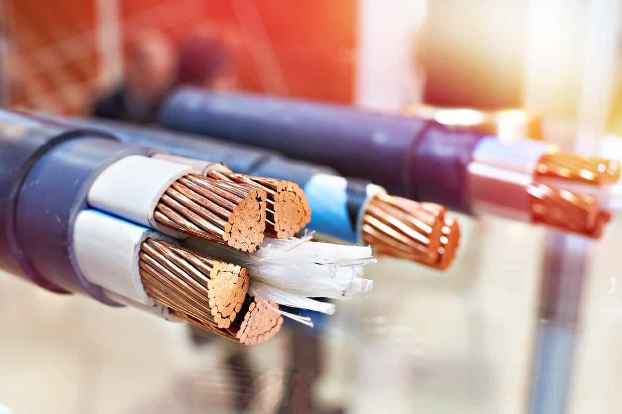 How Do You Connect 3 Electrical Cables